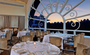 Le Cirque Signature